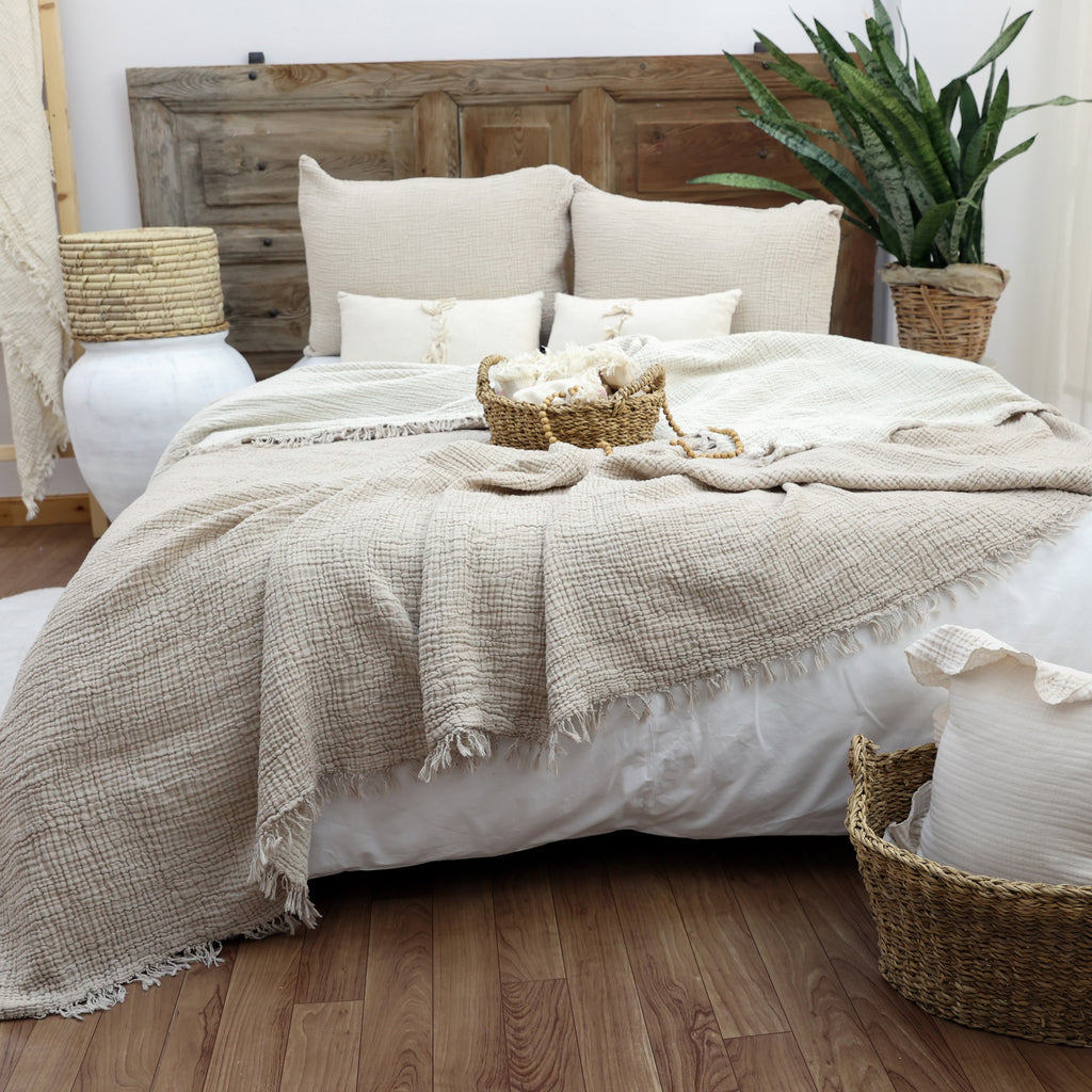 Lidya Soft 4-Layer Muslin Bedspread