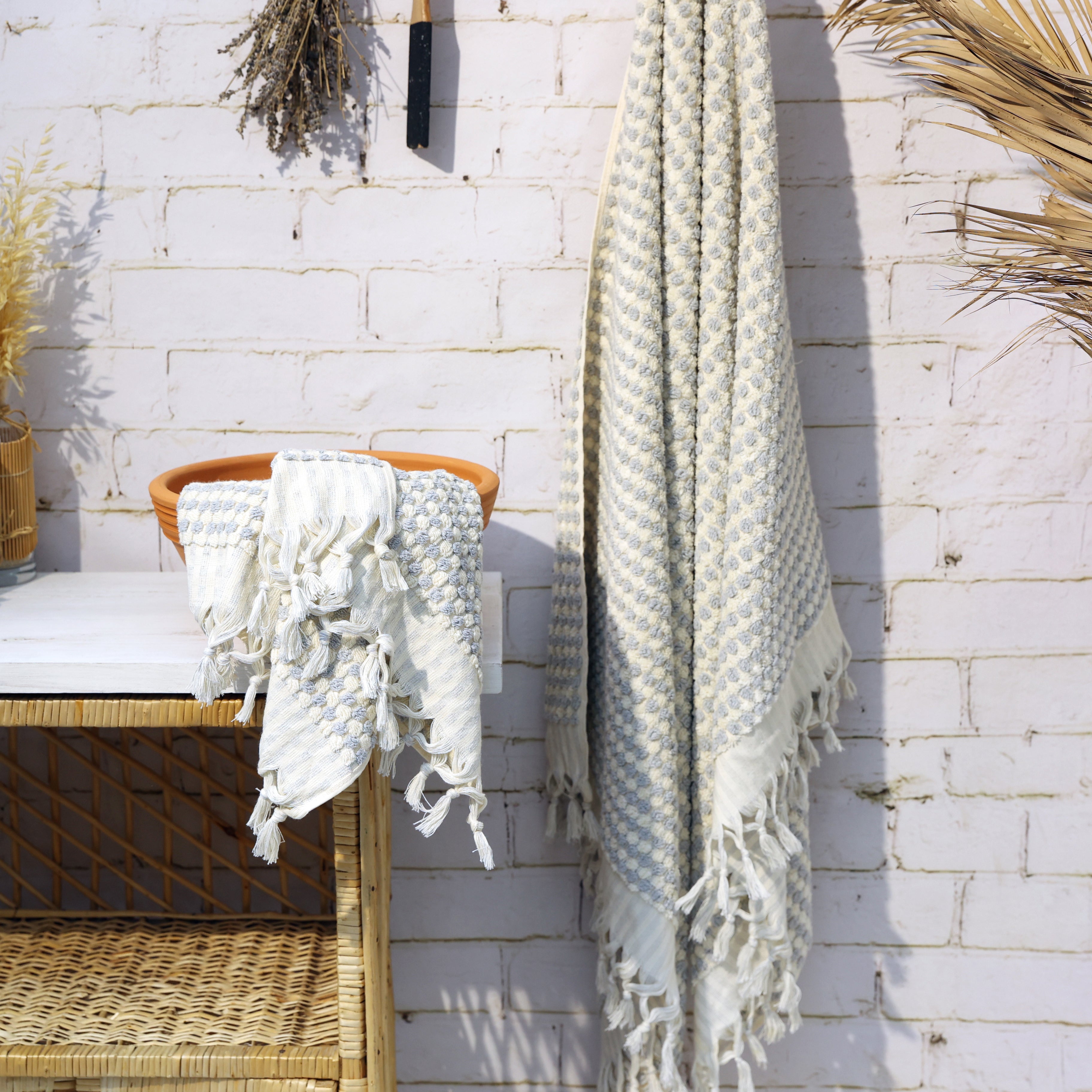 Pom Pom Hand & Bath Towel