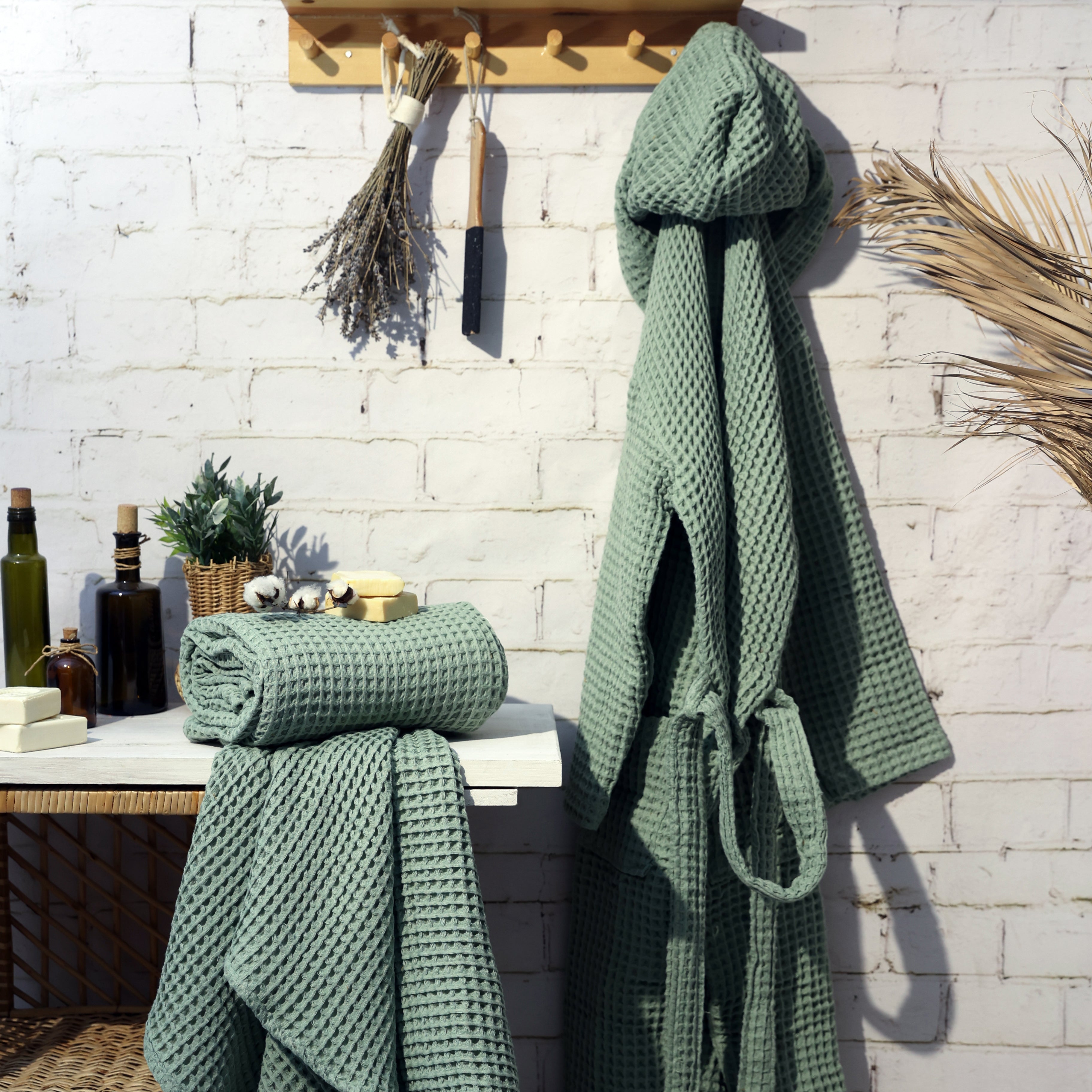 Honeycomb Hand & Bath Towel
