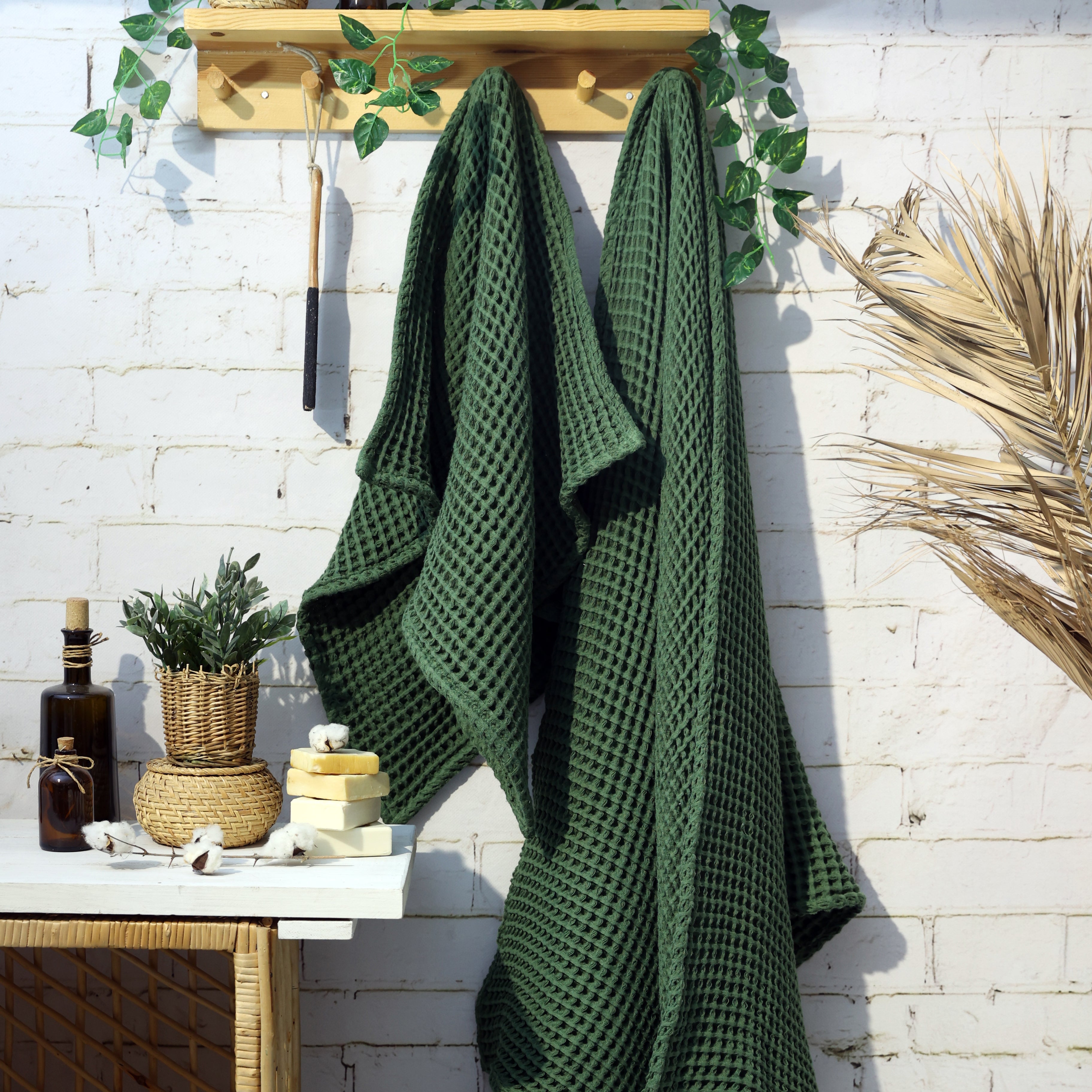 Honeycomb Hand & Bath Towel