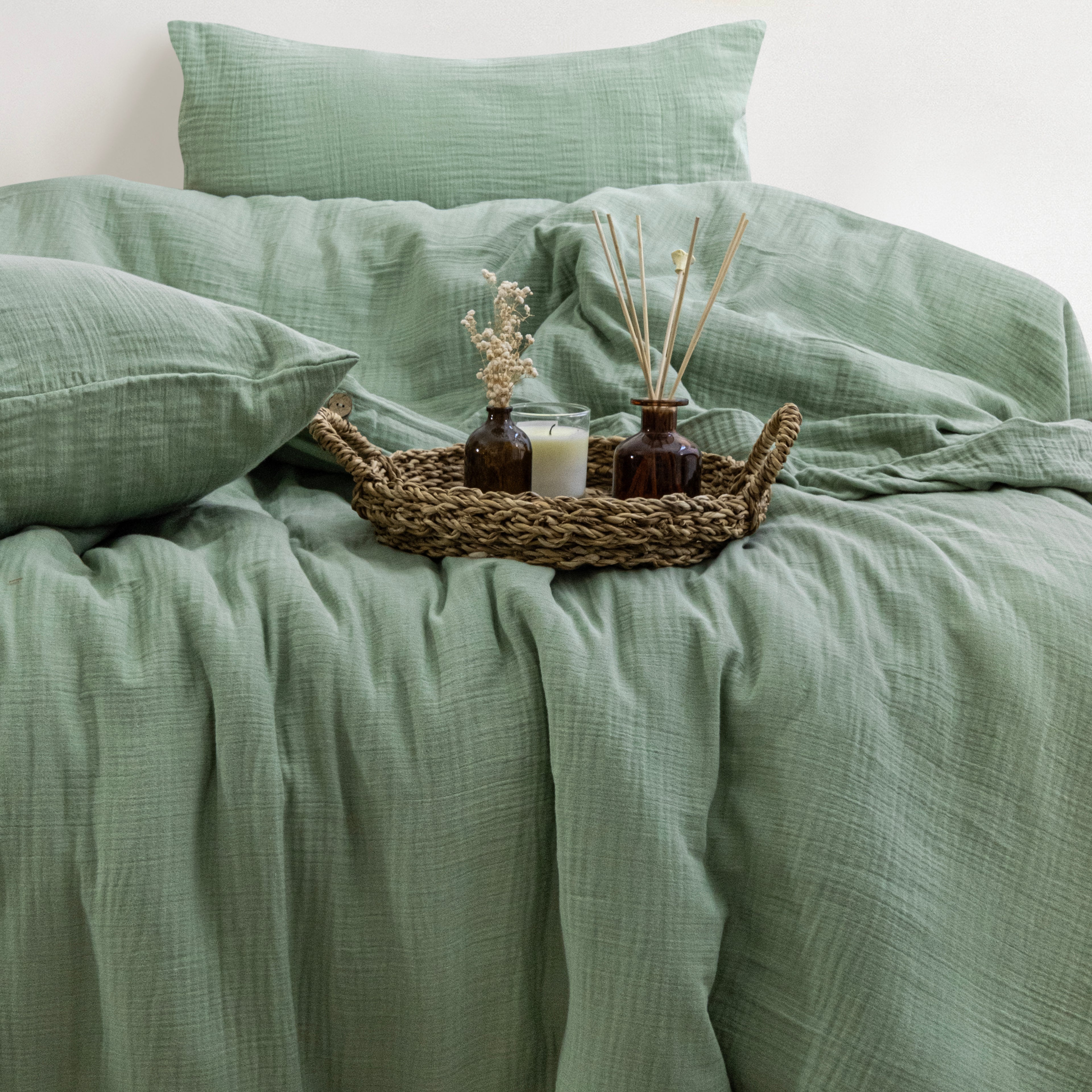 Velora Muslin Bedding Set