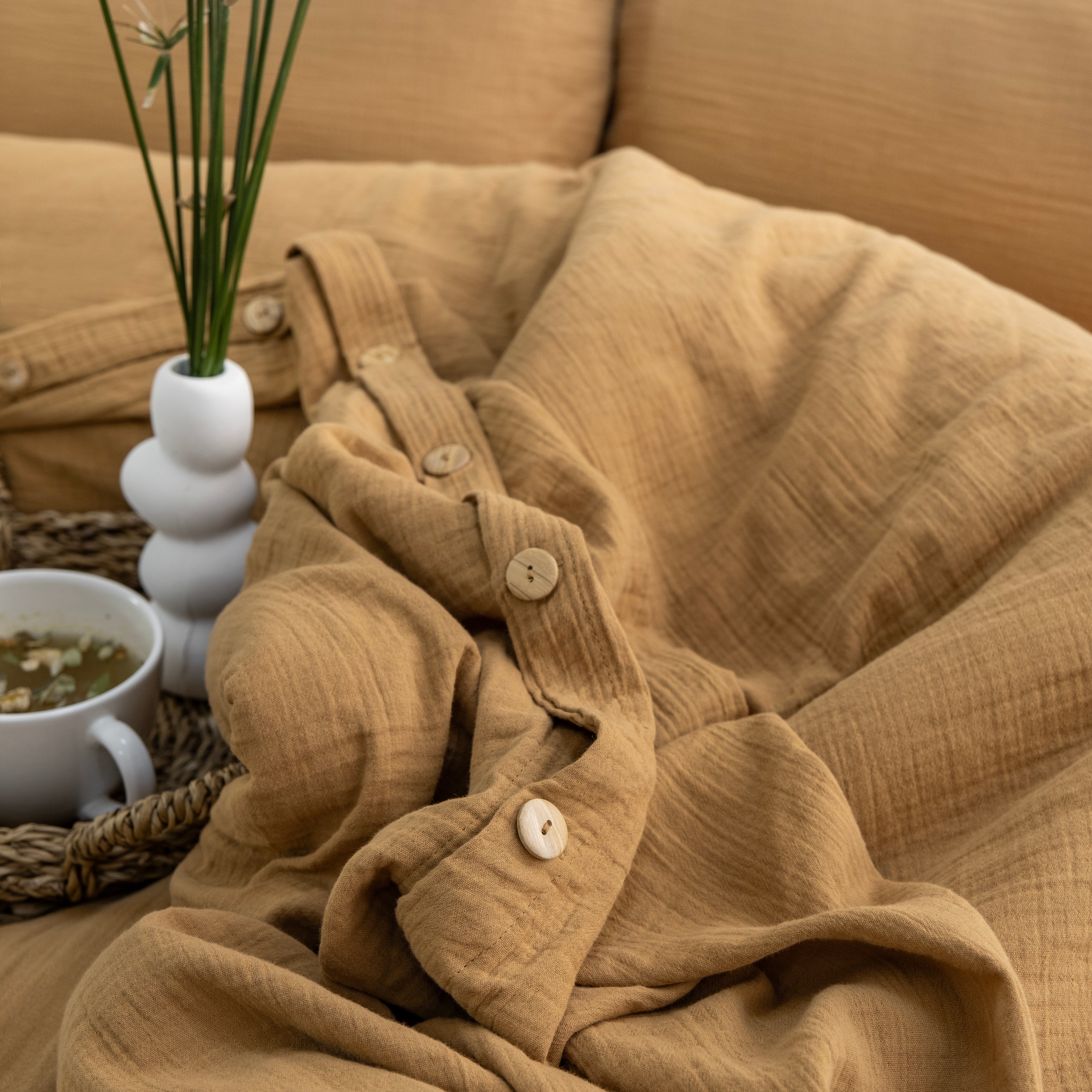 Velora Muslin Bedding Set