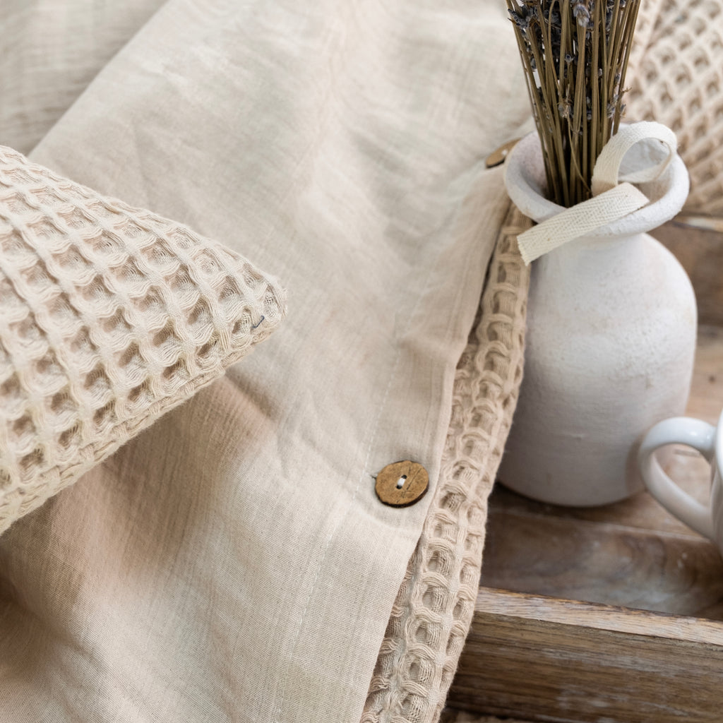 Hypnos Waffle Bedding Set