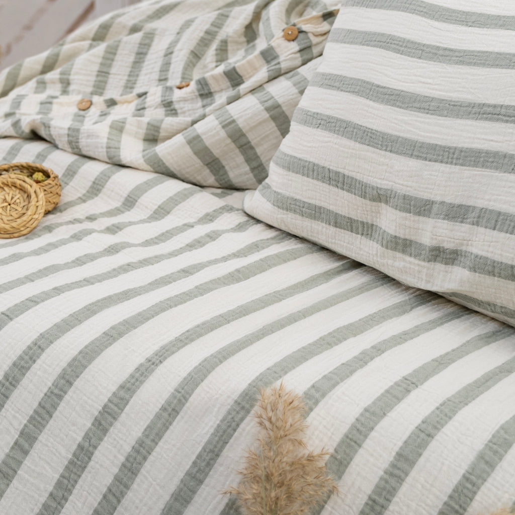 Signature Striped Muslin Duvet Cover Set