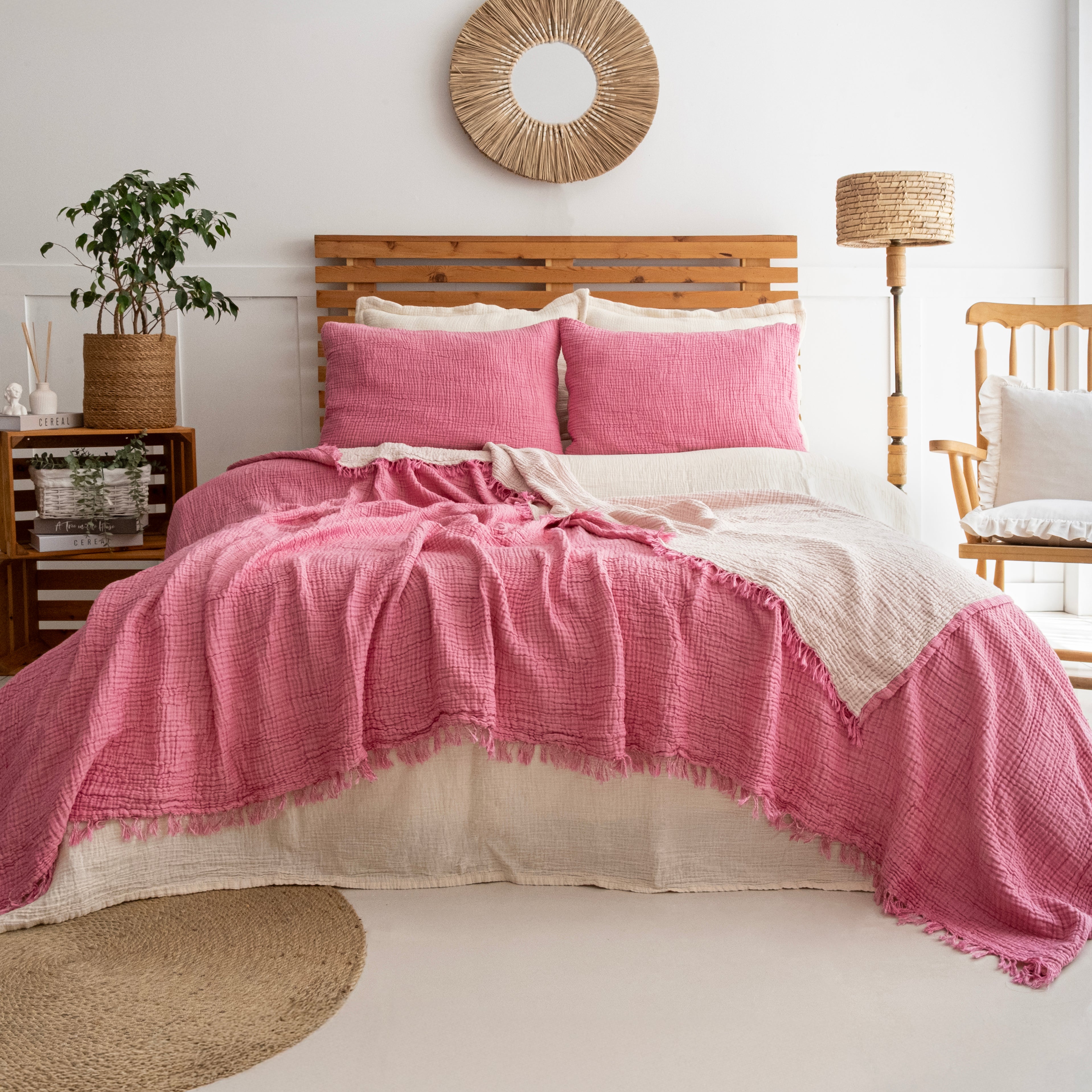 Lidya Soft 4-Layer Muslin Bedspread