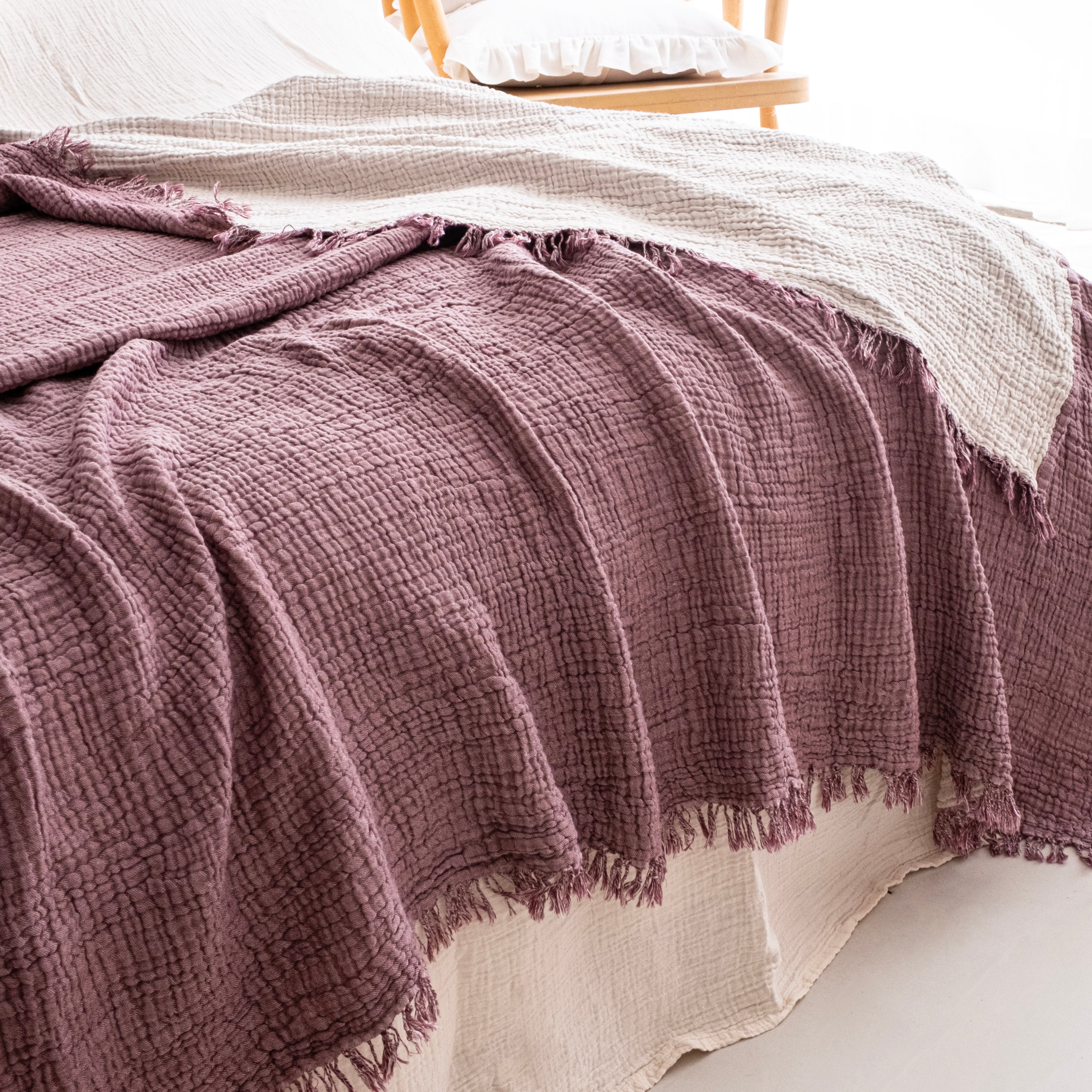 Lidya Soft 4-Layer Muslin Bedspread