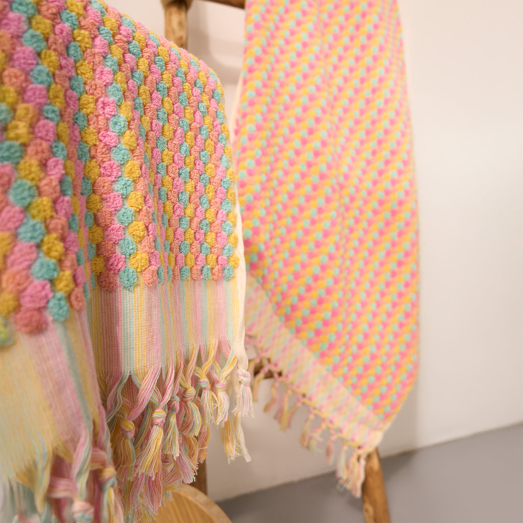 Pom Pom Hand & Bath Towel